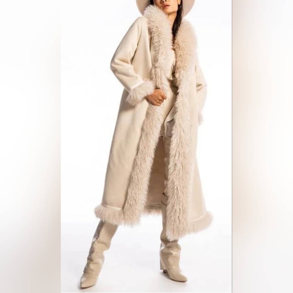AZALEA WANG Longline Trench Coat with Faur Fur Trim size small. Beige